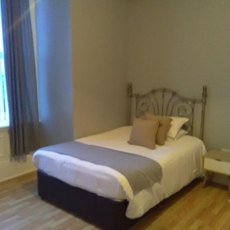 Newcastle West Hotel & Bar Newcastle upon Tyne Quarto foto